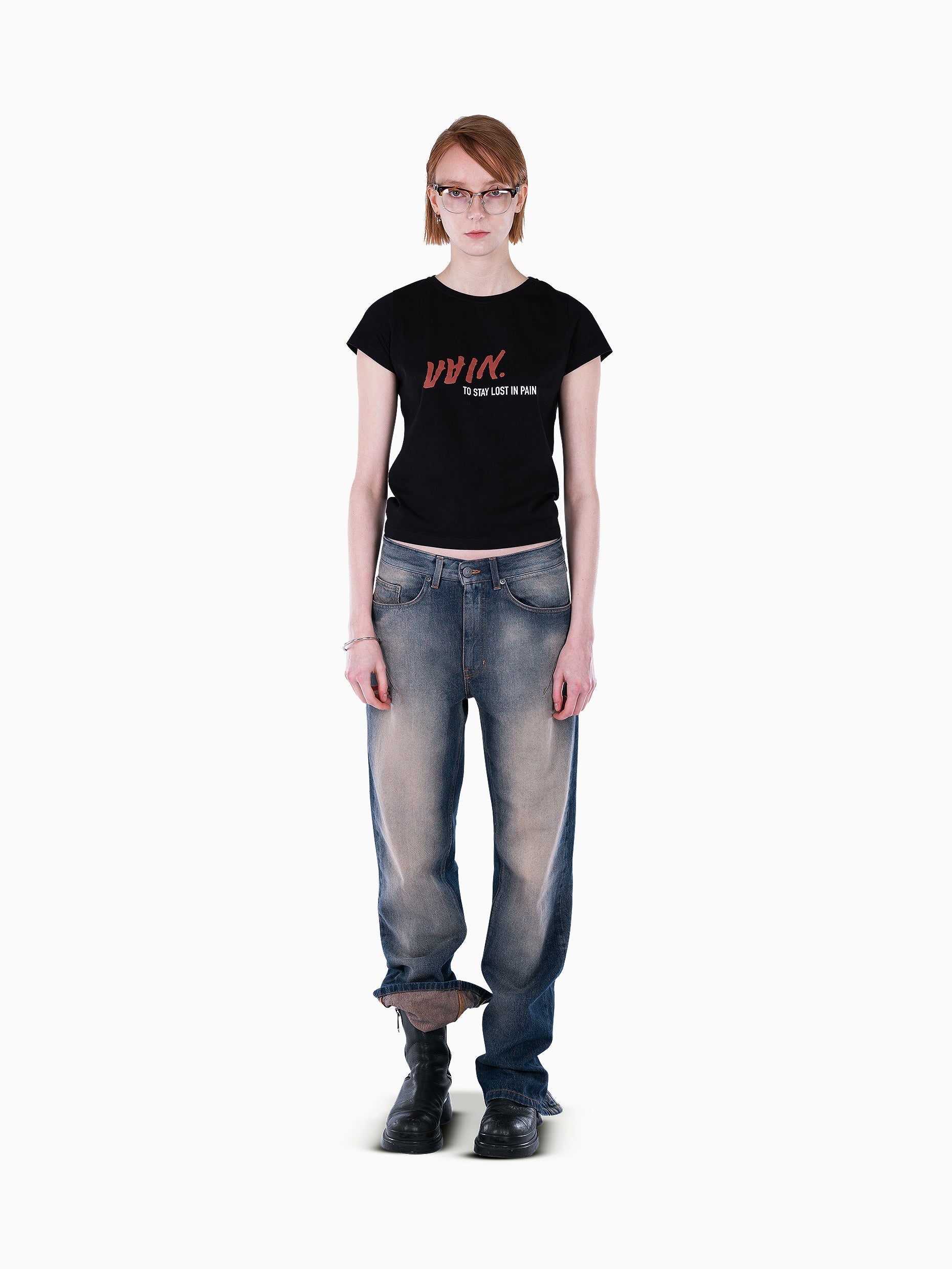 Vain stay lost in pain fitted t-shirt