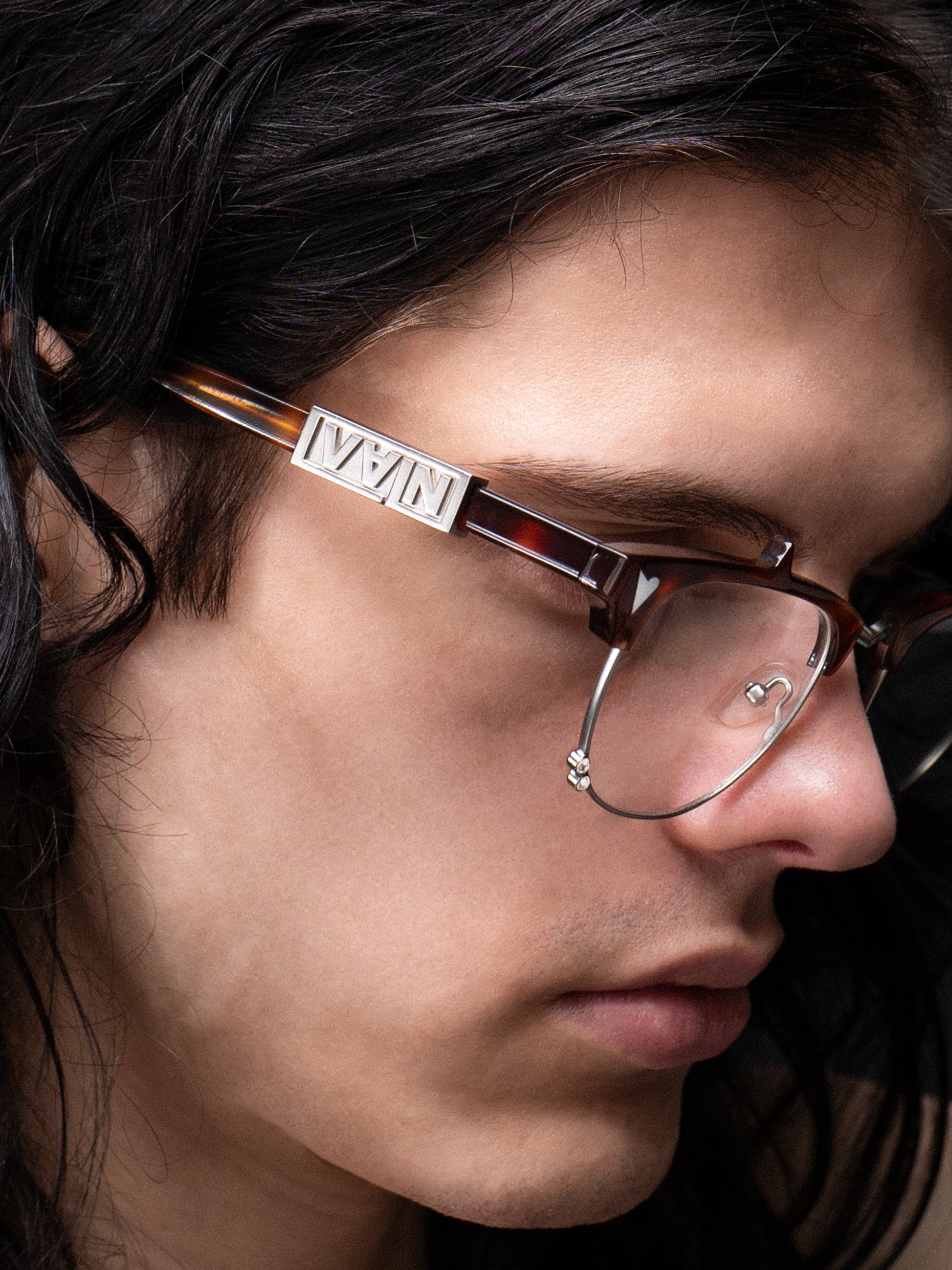 Vain hard eye glasses tortoise