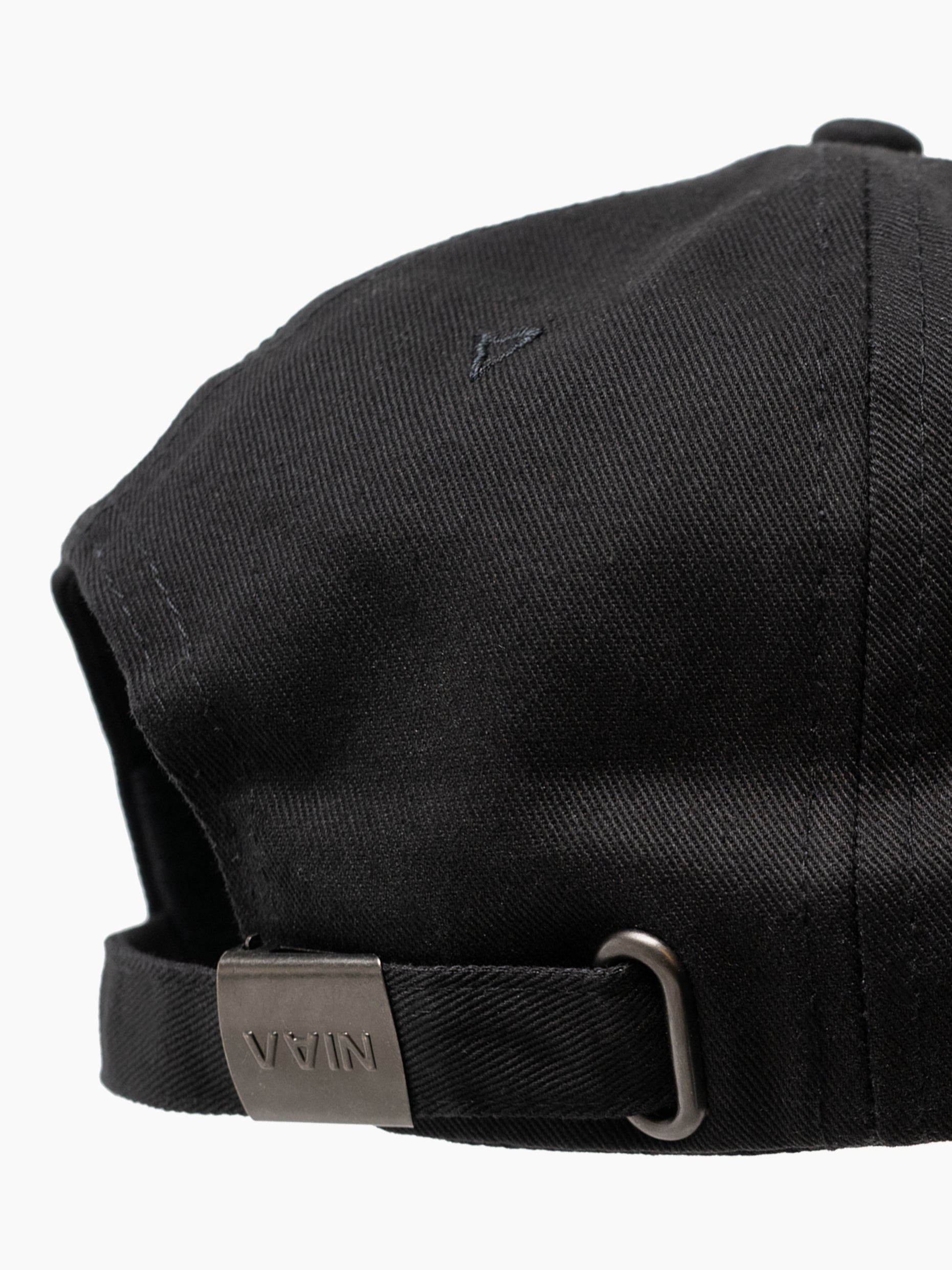 Vain vanity cap black