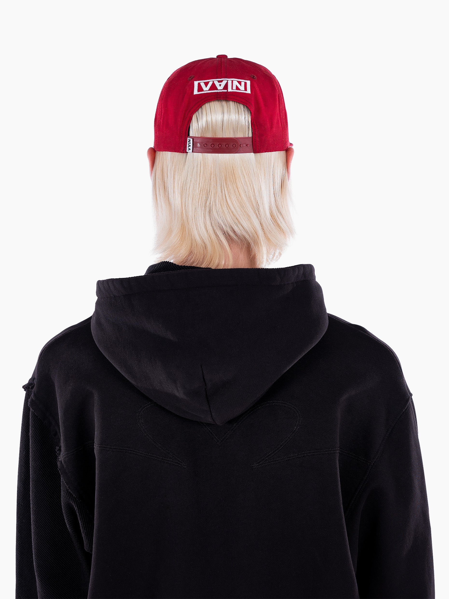 Vain <3 snapback red