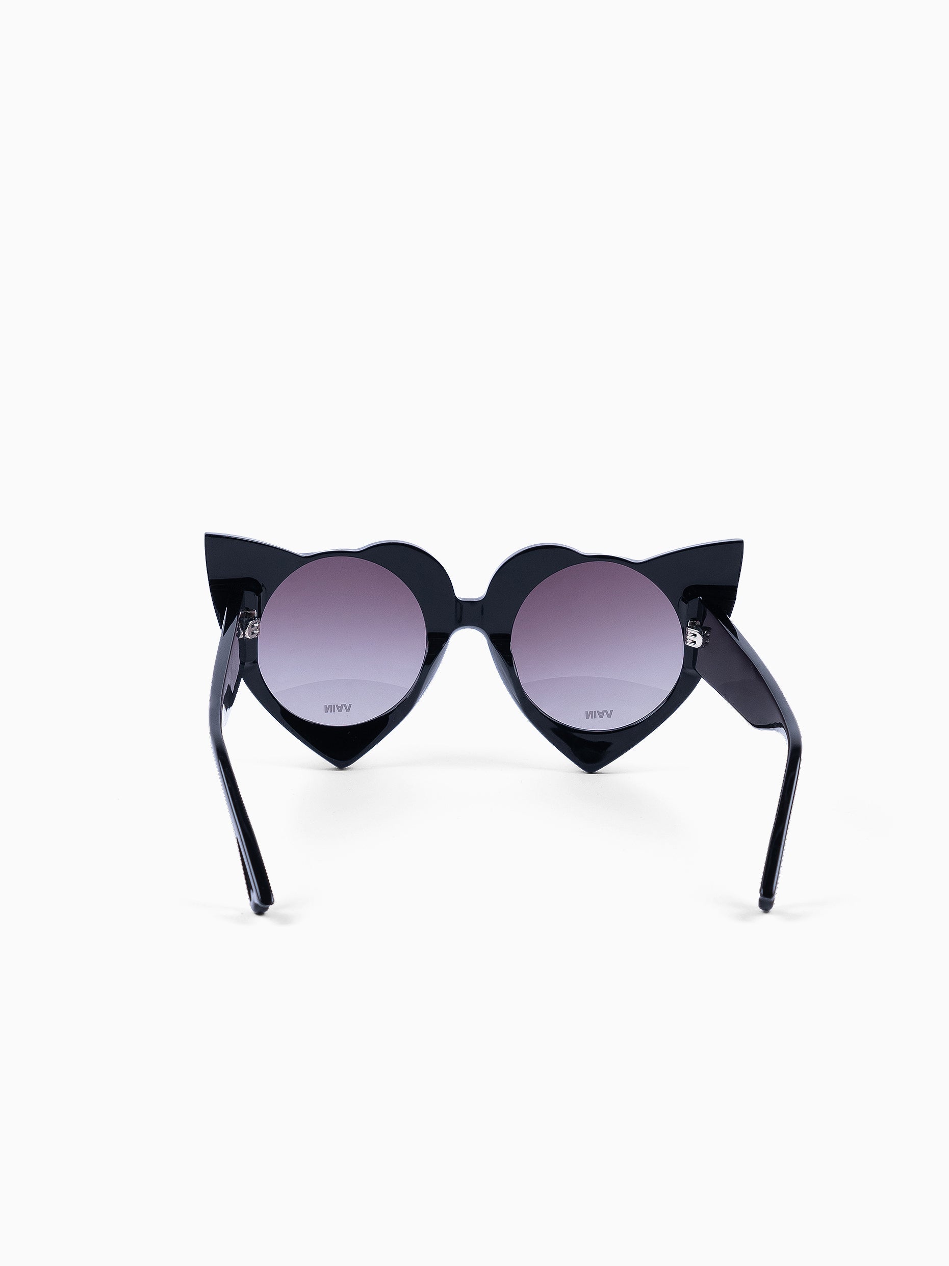 Vain heart sunglasses black