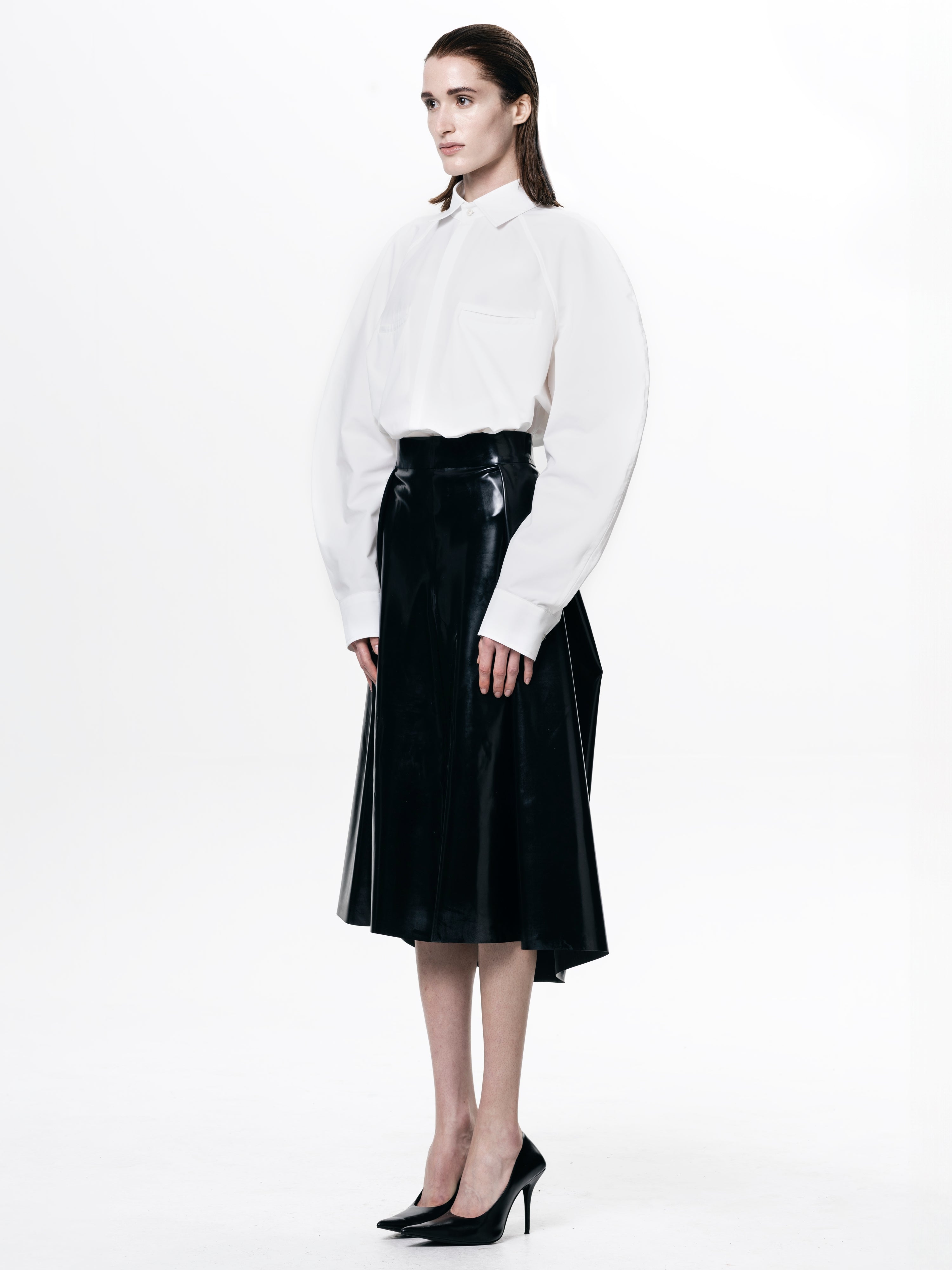 Black pleated skirt