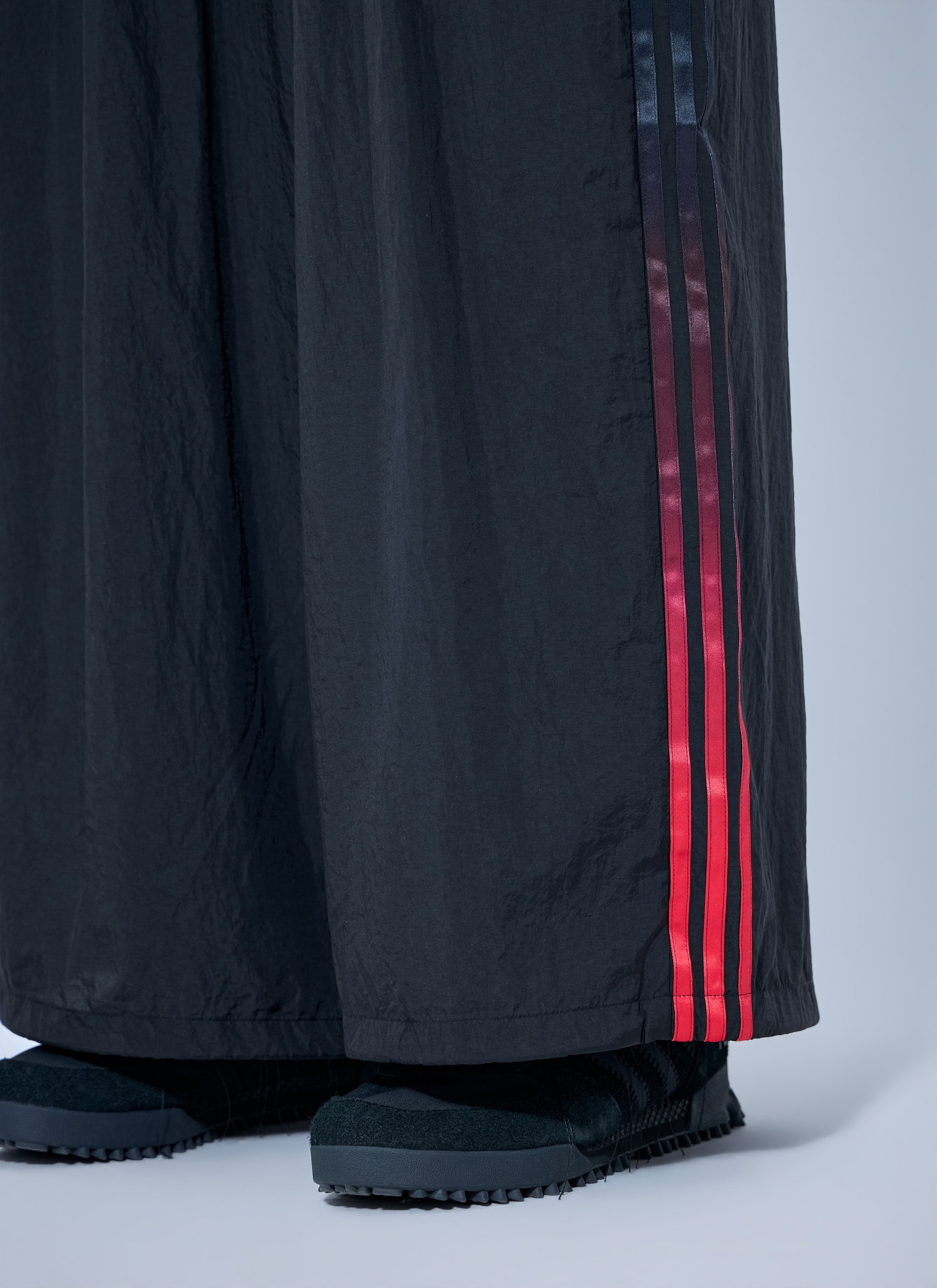 Gradient 3-stripes nylon pants