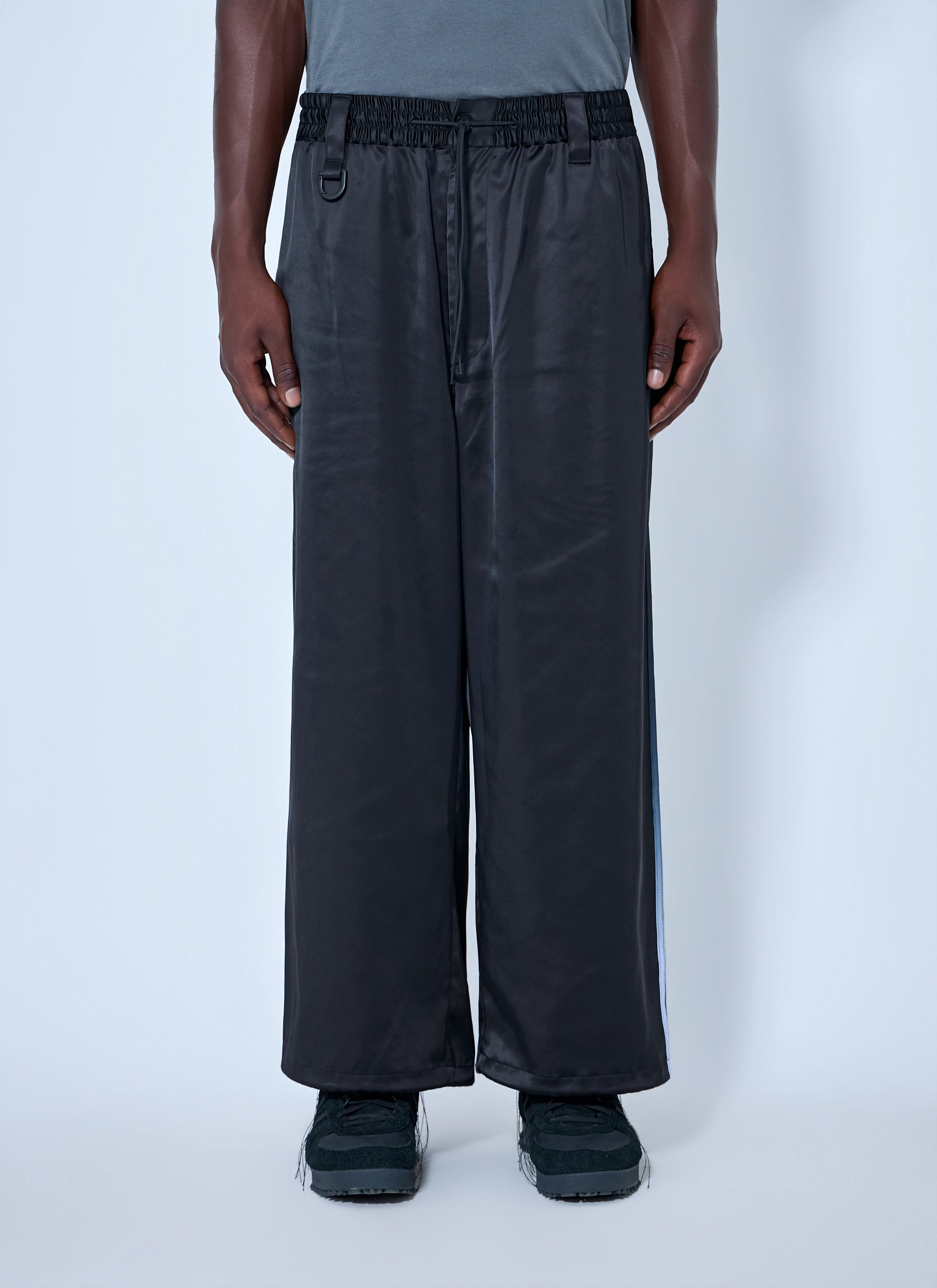 Elasticated waist wide-leg trousers