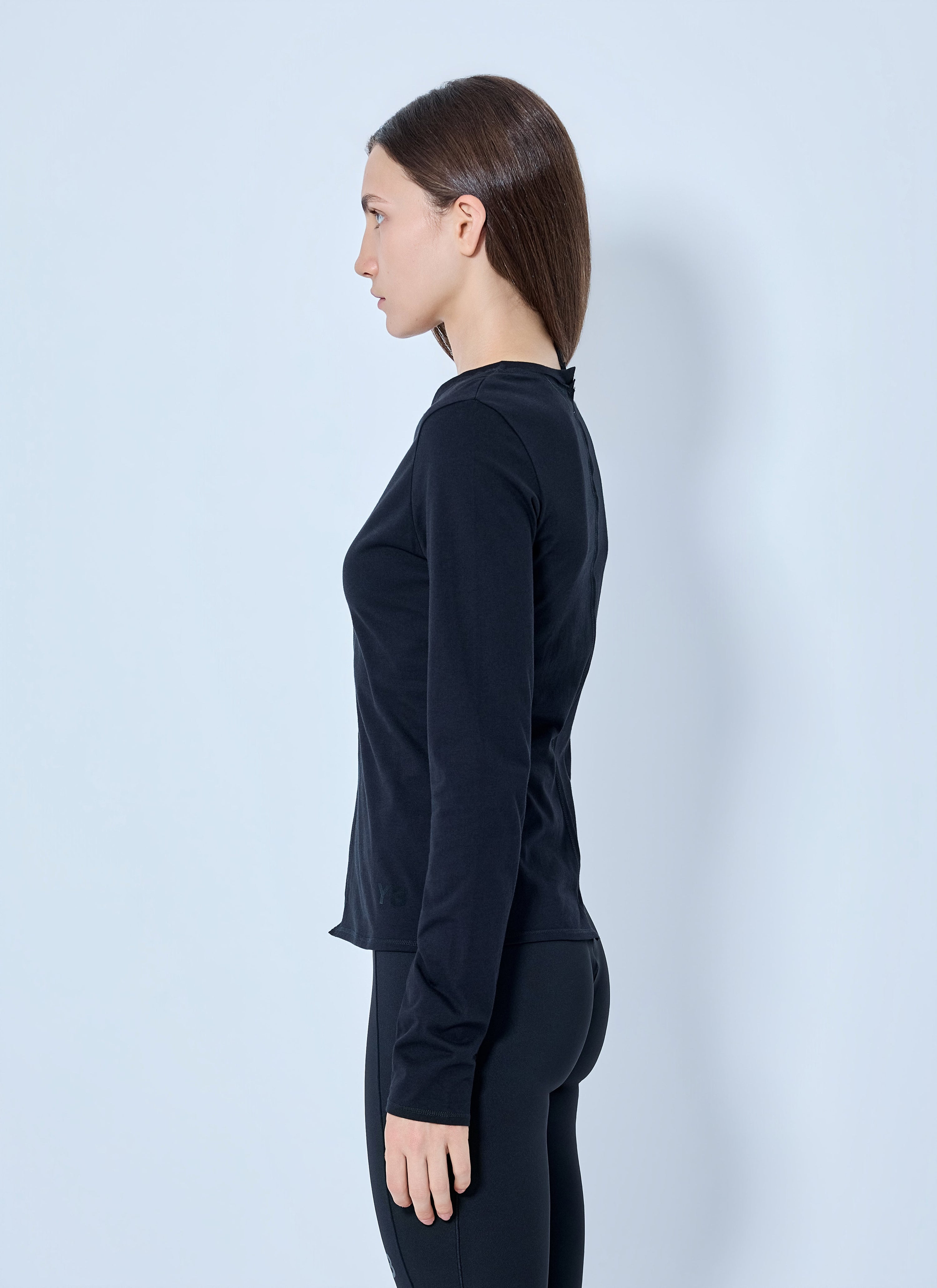 Long sleeve crewneck top
