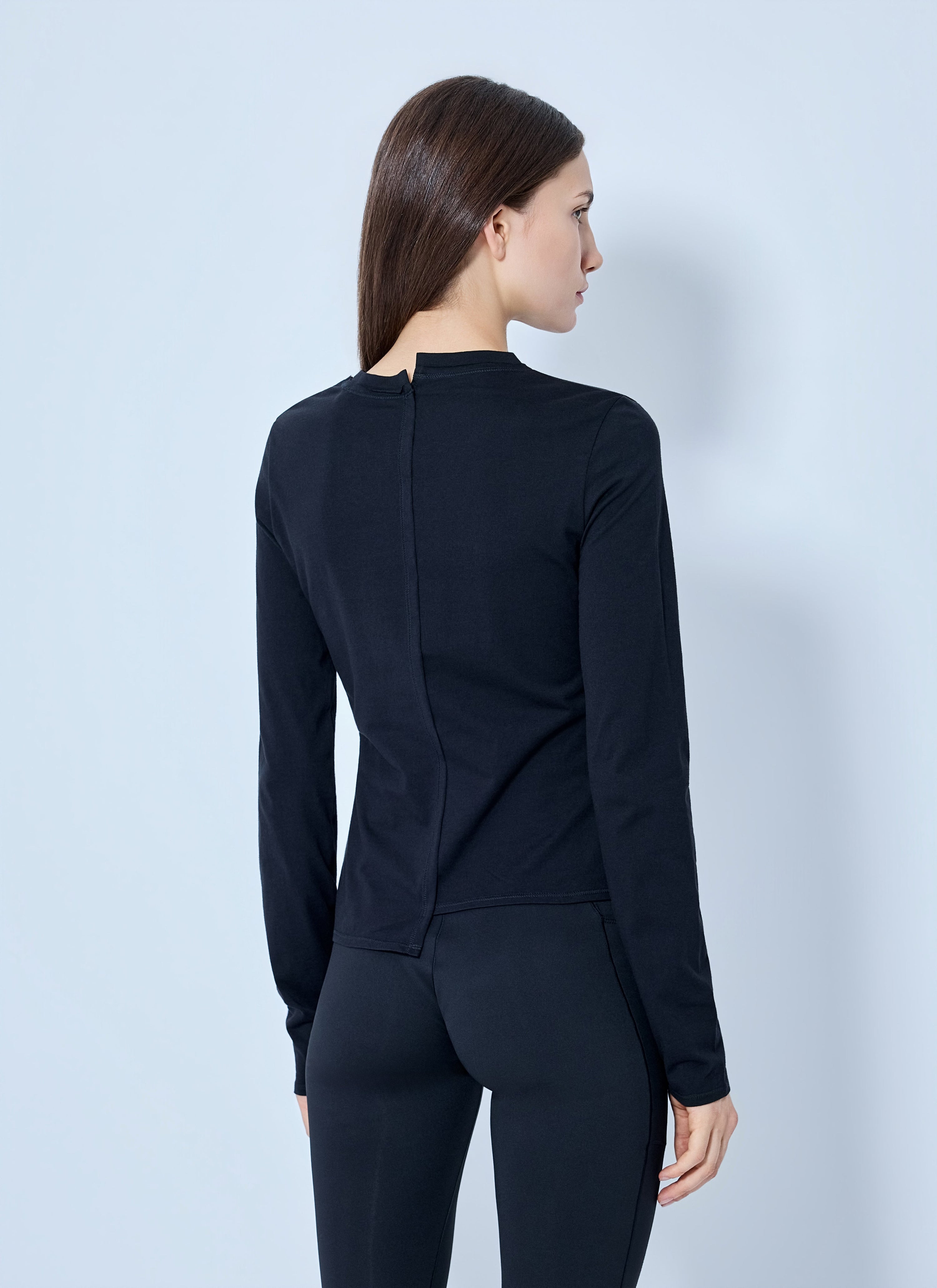 Long sleeve crewneck top