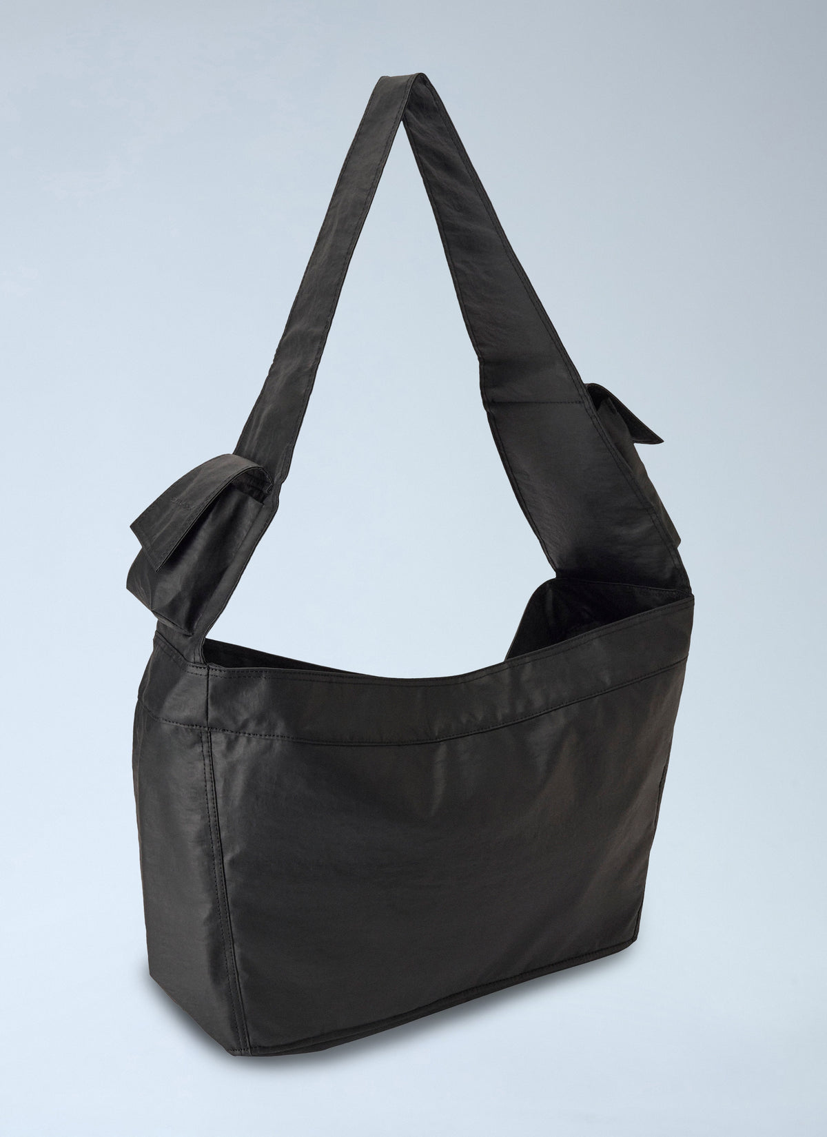 Newspaper l shoulder bag